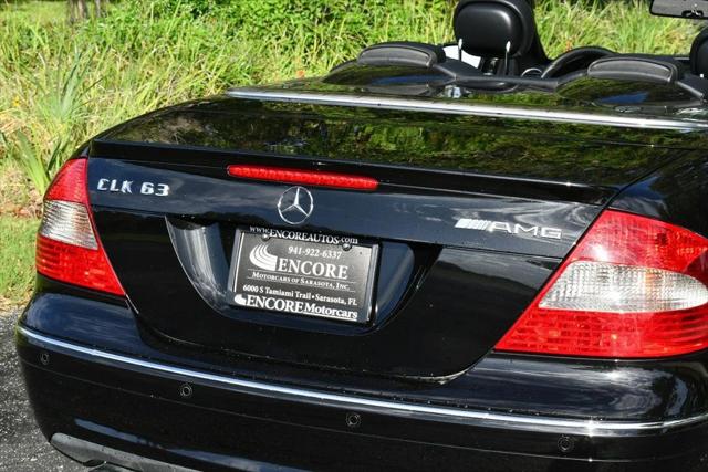 2007 Mercedes-Benz CLK-CLASS CLK 63 AMG 2-Door Cabriolet W/Navigation and Parktronic