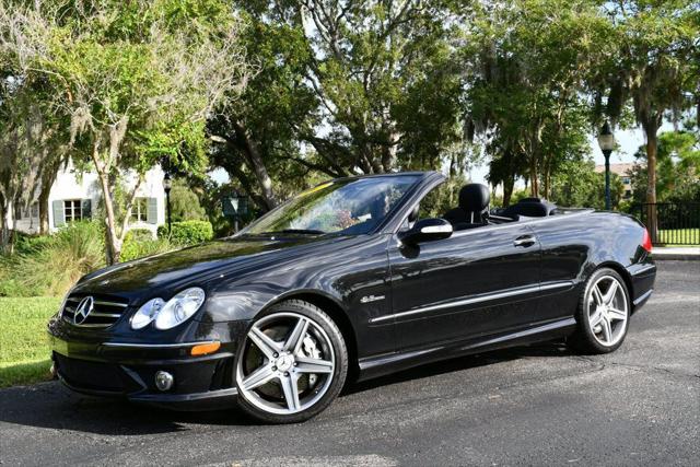 2007 Mercedes-Benz CLK-CLASS CLK 63 AMG 2-Door Cabriolet W/Navigation and Parktronic