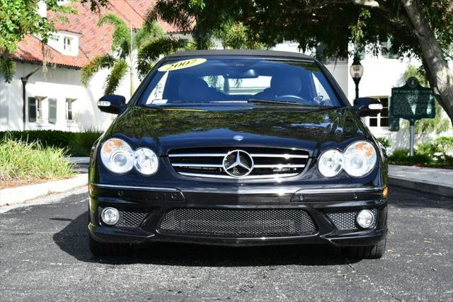 2007 Mercedes-Benz CLK-CLASS CLK 63 AMG 2-Door Cabriolet W/Navigation and Parktronic