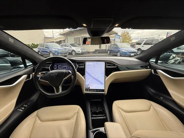 2015 Tesla Model S 70