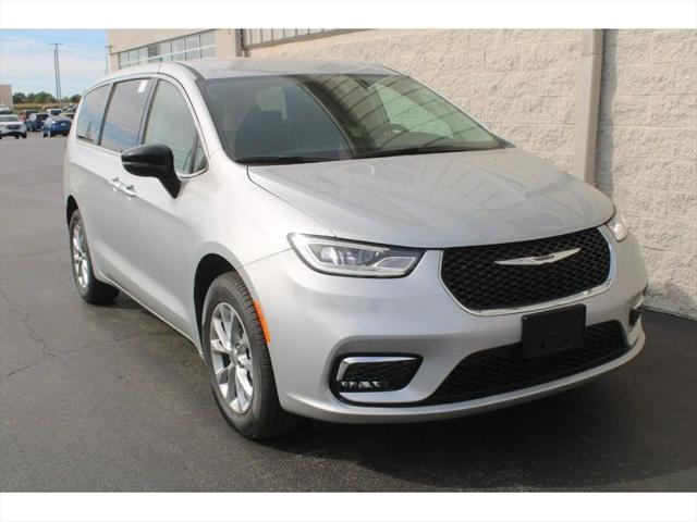 2024 Chrysler Pacifica PACIFICA TOURING L AWD