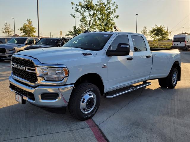 2024 RAM Ram 3500 RAM 3500 TRADESMAN CREW CAB 4X4 8 BOX