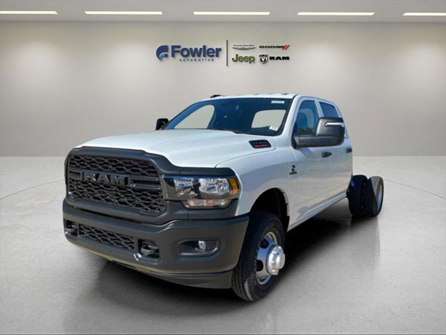 2024 RAM Ram 3500 Chassis Cab RAM 3500 TRADESMAN CREW CAB CHASSIS 4X4 60 CA