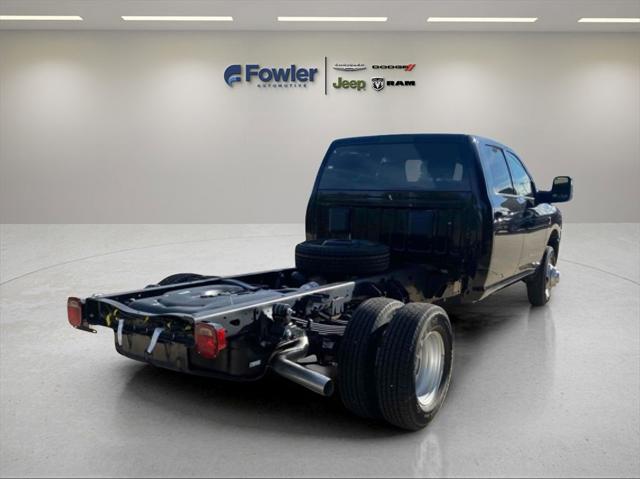 2024 RAM Ram 3500 Chassis Cab RAM 3500 TRADESMAN CREW CAB CHASSIS 4X4 60 CA