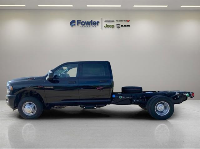2024 RAM Ram 3500 Chassis Cab RAM 3500 TRADESMAN CREW CAB CHASSIS 4X4 60 CA