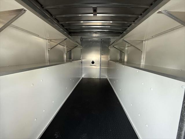 2024 Ford E-350 Cutaway Base