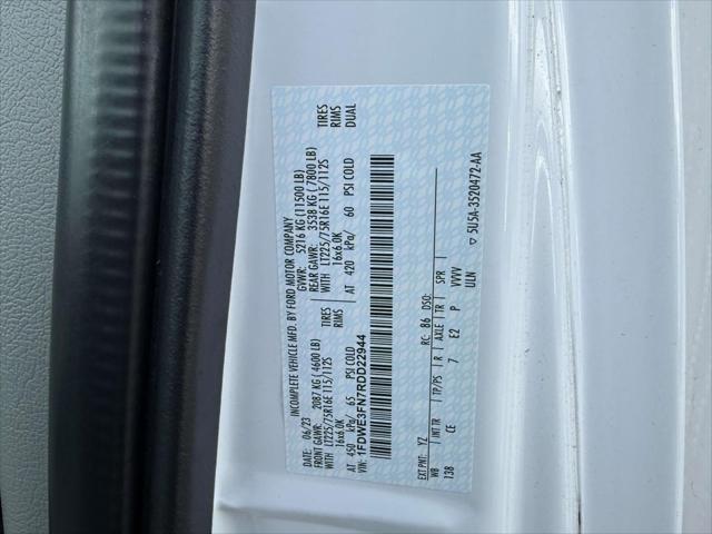 2024 Ford E-350 Cutaway Base