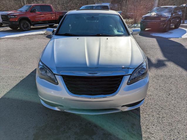 2012 Chrysler 200 S