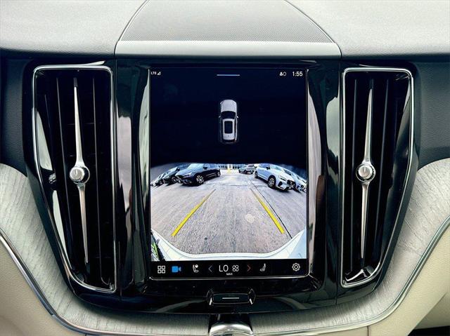 2025 Volvo XC60 Plug-In Hybrid T8 Plus