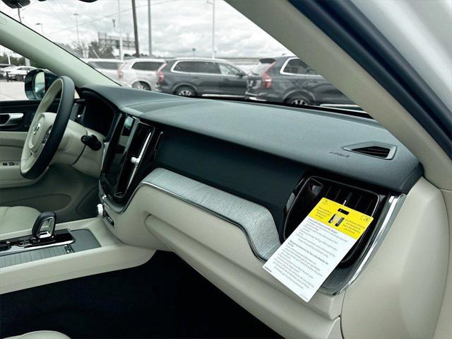 2025 Volvo XC60 Plug-In Hybrid T8 Plus