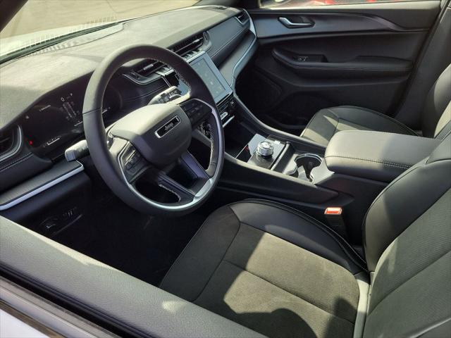 2025 Jeep Grand Cherokee GRAND CHEROKEE ALTITUDE 4X2
