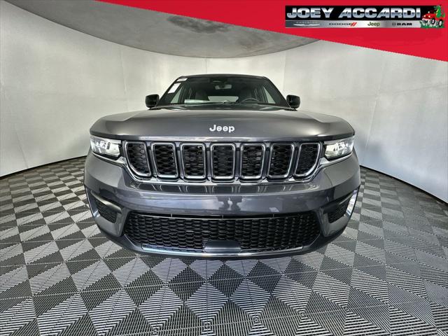 2025 Jeep Grand Cherokee GRAND CHEROKEE LAREDO X 4X2