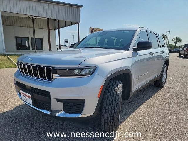 2025 Jeep Grand Cherokee GRAND CHEROKEE L LAREDO X 4X2