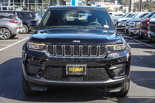 2025 Jeep Grand Cherokee GRAND CHEROKEE LAREDO X 4X2
