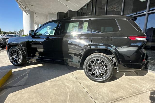 2025 Jeep Grand Cherokee GRAND CHEROKEE L SUMMIT 4X4