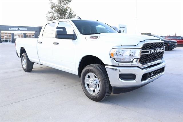 2024 RAM Ram 2500 RAM 2500 TRADESMAN CREW CAB 4X4 8 BOX