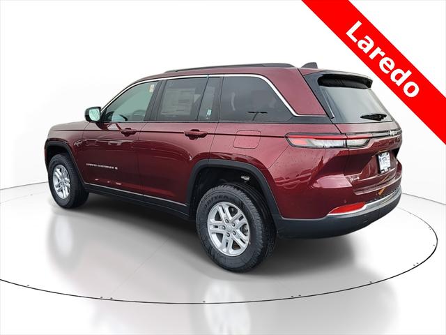 2025 Jeep Grand Cherokee GRAND CHEROKEE LAREDO 4X4