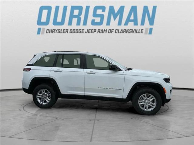 2025 Jeep Grand Cherokee GRAND CHEROKEE L LAREDO X 4X4