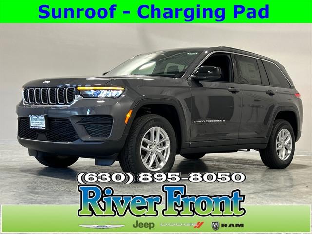 2025 Jeep Grand Cherokee GRAND CHEROKEE LAREDO X 4X4