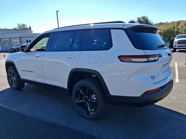 2025 Jeep Grand Cherokee GRAND CHEROKEE L ALTITUDE 4X4