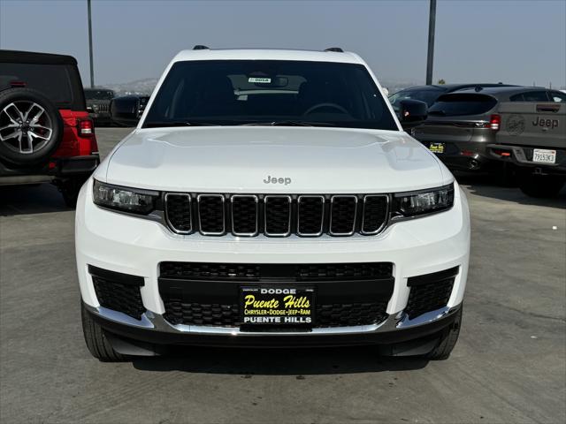 2025 Jeep Grand Cherokee GRAND CHEROKEE L LAREDO X 4X4