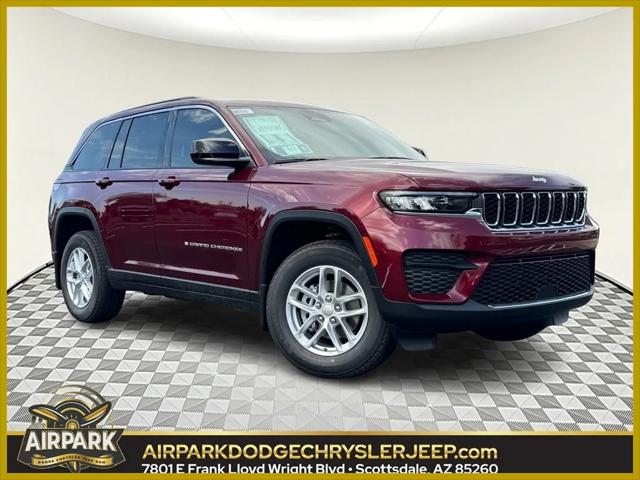 2025 Jeep Grand Cherokee GRAND CHEROKEE LAREDO X 4X2