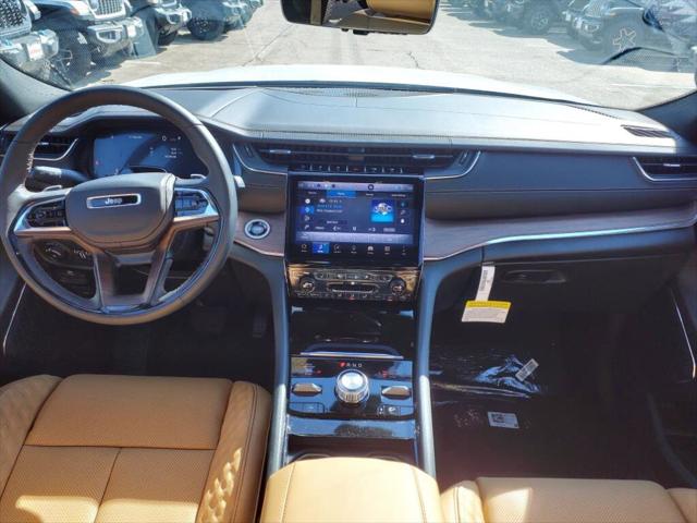 2025 Jeep Grand Cherokee GRAND CHEROKEE L SUMMIT 4X4