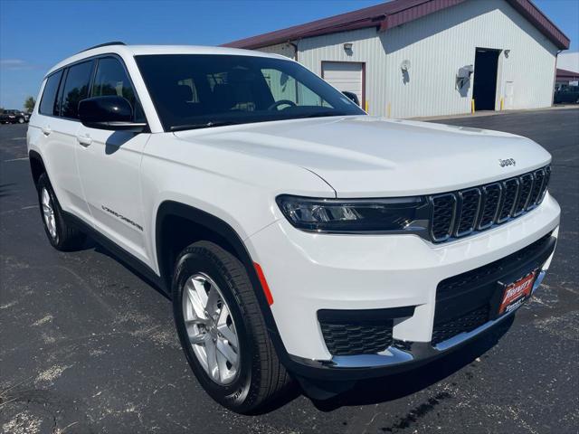 2025 Jeep Grand Cherokee GRAND CHEROKEE L LAREDO X 4X4