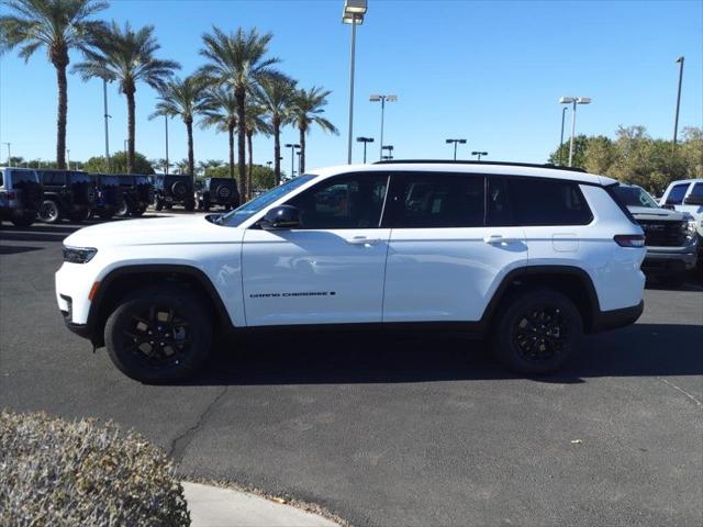 2025 Jeep Grand Cherokee GRAND CHEROKEE L ALTITUDE 4X4