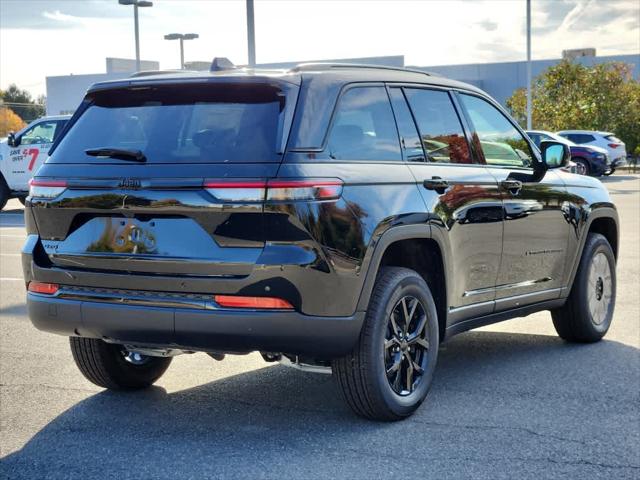 2025 Jeep Grand Cherokee GRAND CHEROKEE ALTITUDE 4X4