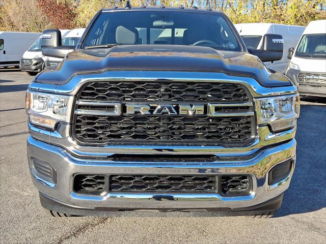 2024 RAM Ram 2500 RAM 2500 TRADESMAN CREW CAB 4X4 8 BOX