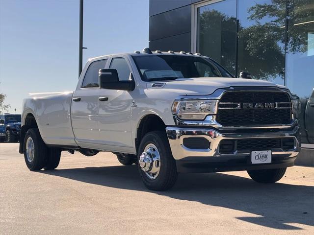 2024 RAM Ram 3500 RAM 3500 TRADESMAN CREW CAB 4X4 8 BOX