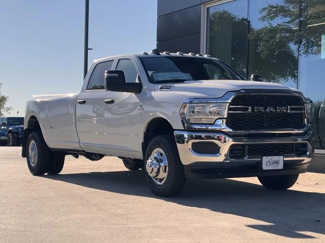 2024 RAM Ram 3500 RAM 3500 TRADESMAN CREW CAB 4X4 8 BOX