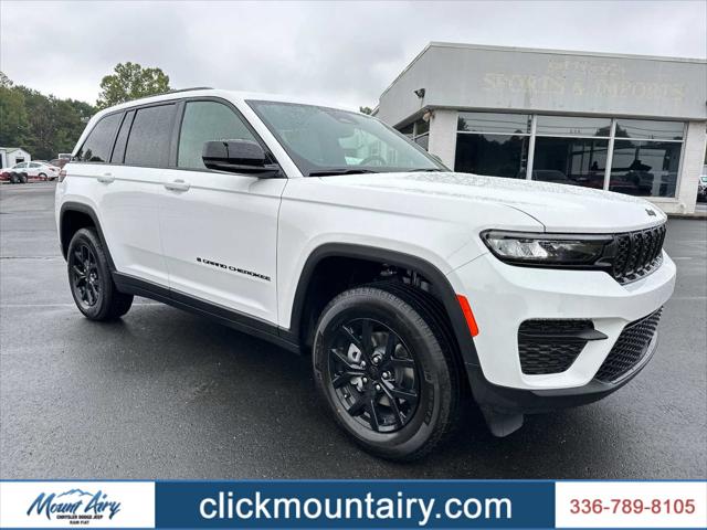 2025 Jeep Grand Cherokee GRAND CHEROKEE ALTITUDE 4X4