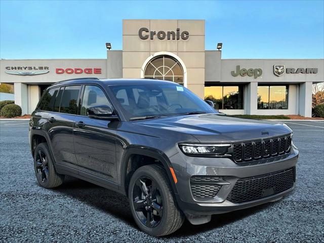 2025 Jeep Grand Cherokee GRAND CHEROKEE ALTITUDE 4X4