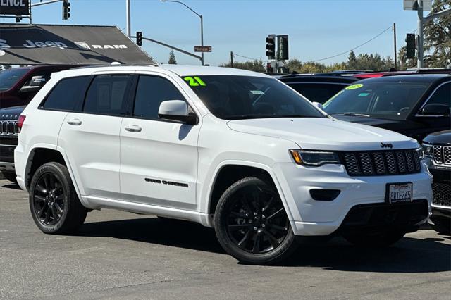 2021 Jeep Grand Cherokee Laredo X 4x4