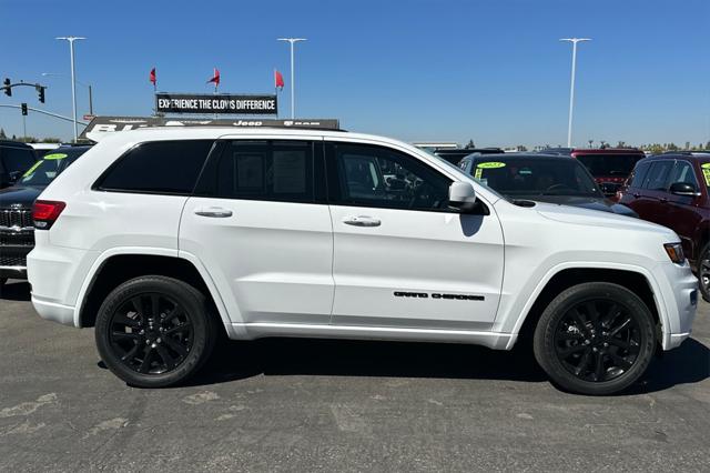 2021 Jeep Grand Cherokee Laredo X 4x4