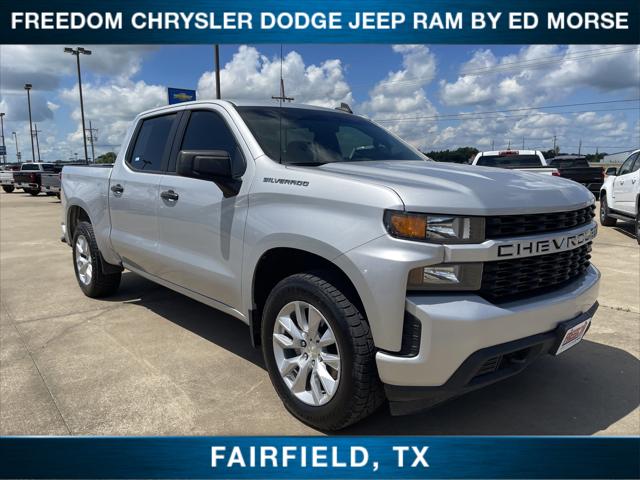 2020 Chevrolet Silverado 1500 2WD Crew Cab Short Bed Custom