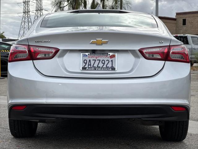 2022 Chevrolet Malibu FWD LT