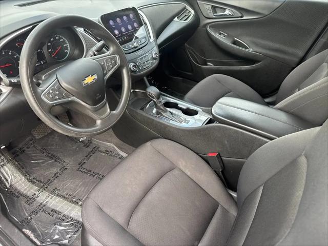 2022 Chevrolet Malibu FWD LT