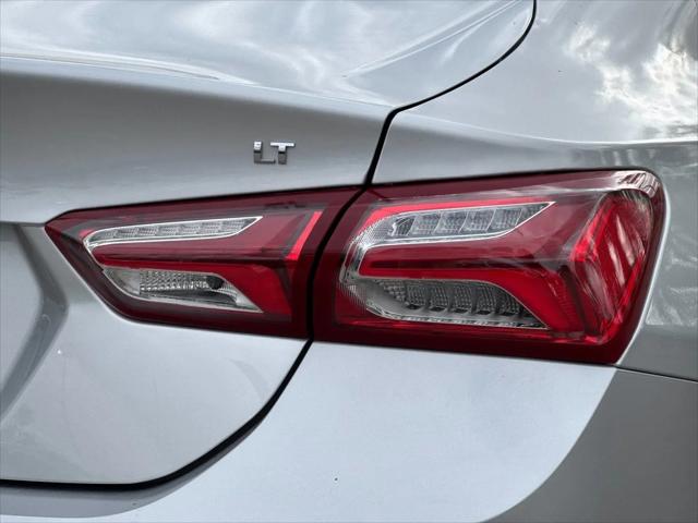 2022 Chevrolet Malibu FWD LT