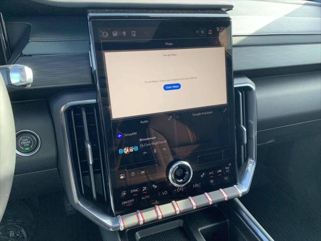 2024 GMC Acadia AWD AT4