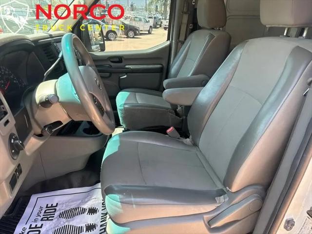 2019 Nissan 1500 S V6