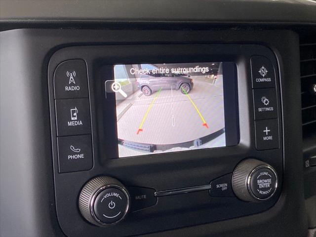 2023 RAM 1500 Tradesman Crew Cab 4x4 57 Box