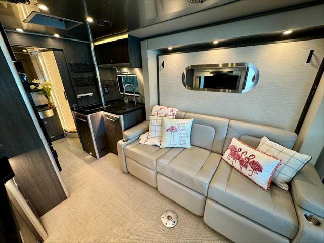 2021 Mercedes-Benz Sprinter 3500XD Chassis Standard Roof V6