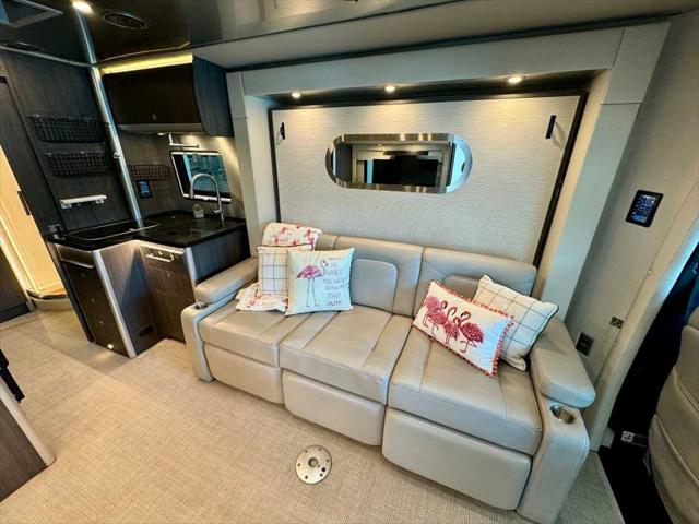 2021 Mercedes-Benz Sprinter 3500XD Chassis Standard Roof V6
