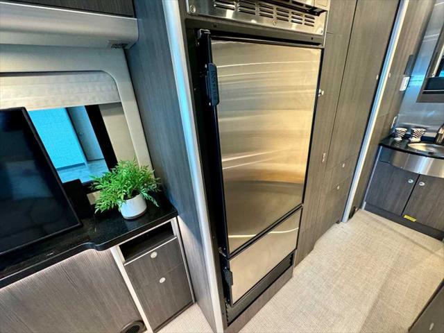 2021 Mercedes-Benz Sprinter 3500XD Chassis Standard Roof V6