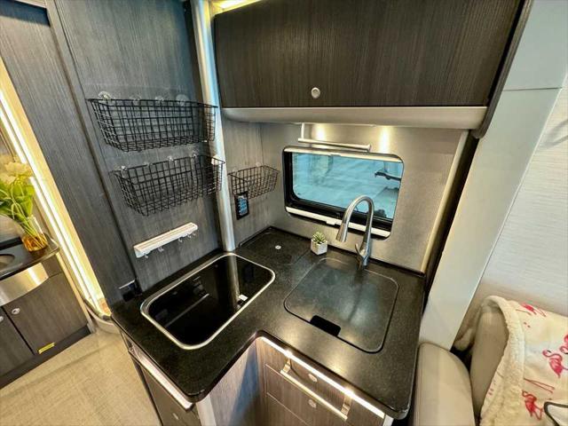 2021 Mercedes-Benz Sprinter 3500XD Chassis Standard Roof V6