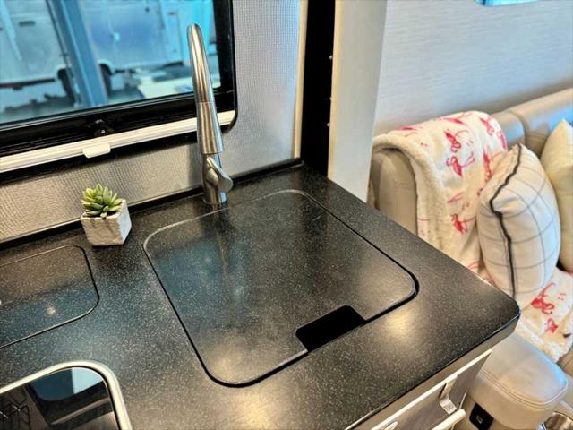 2021 Mercedes-Benz Sprinter 3500XD Chassis Standard Roof V6