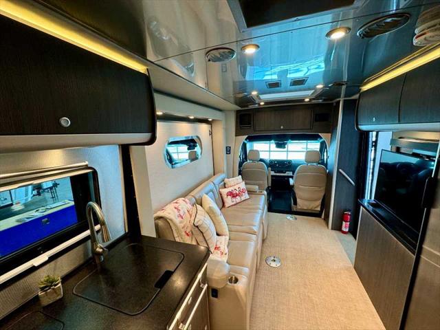 2021 Mercedes-Benz Sprinter 3500XD Chassis Standard Roof V6